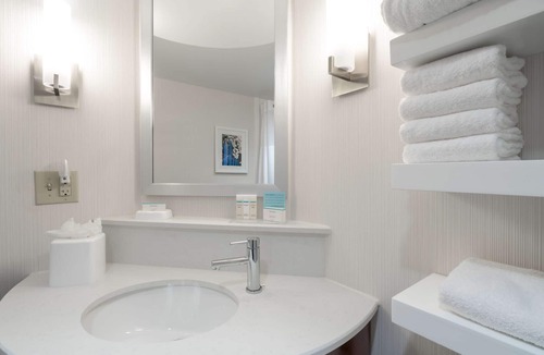 Exton Hotel | Hampton Inn Downingtown/Exton