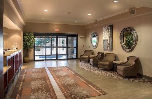 Warrington Hotel | Hampton Inn Doylestown