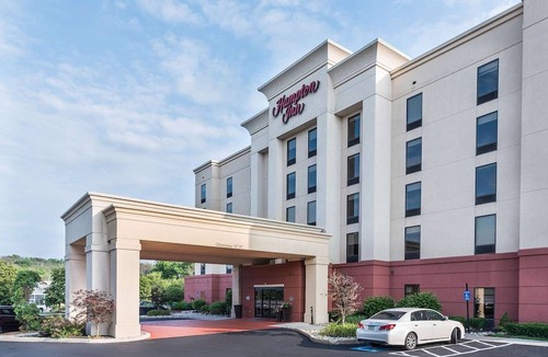 Warrington Hotel | Hampton Inn Doylestown