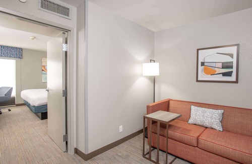 Dry Ridge Hotel | Hampton Inn Dry Ridge