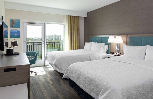 Dunedin Hotel | Hampton Inn Dunedin