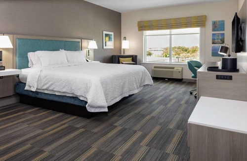 Dunedin Hotel | Hampton Inn Dunedin