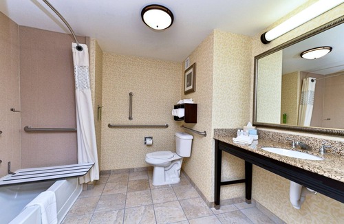 Ellsworth Hotel | Hampton Inn Ellsworth/Bar Harbor