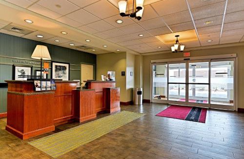 Ellsworth Hotel | Hampton Inn Ellsworth