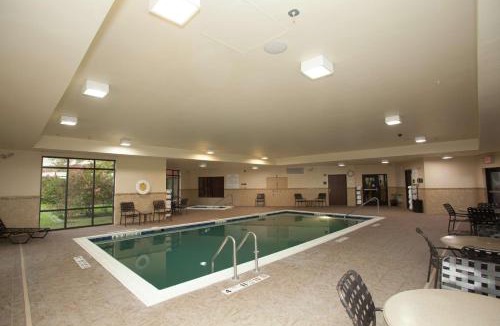 Big Flats Airport Hotel | Hampton Inn Elmira/Horseheads