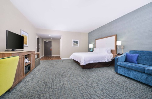 Emporia Hotel | Hampton Inn Emporia