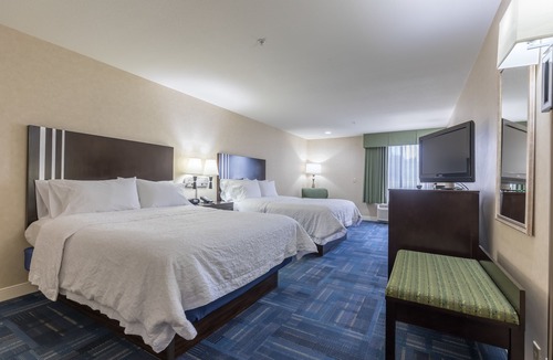 Western Hotel | Hampton Inn Eugene