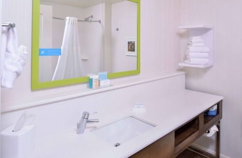 Western Hotel | Hampton Inn Eugene