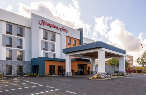 Western Hotel | Hampton Inn Eugene