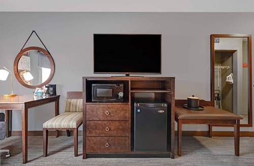 Farmington Hotel | Hampton Inn Farmington