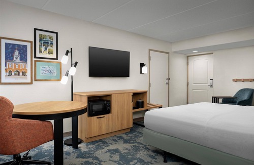 Westover Hotel | Hampton Inn Fayetteville Fort Bragg