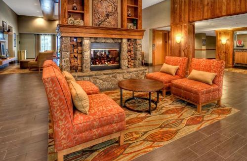 Franklin Hotel | Hampton Inn Franklin, NC
