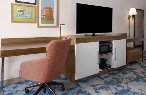 Eckhart Mines Hotel | Hampton Inn Frostburg