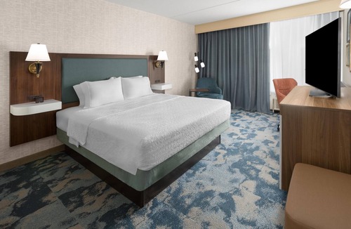 Eckhart Mines Hotel | Hampton Inn Frostburg