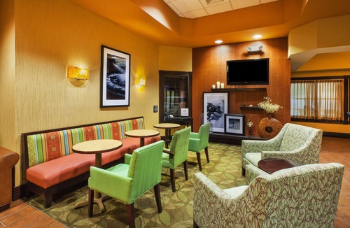 Gaylord Hotel | Hampton Inn Gaylord