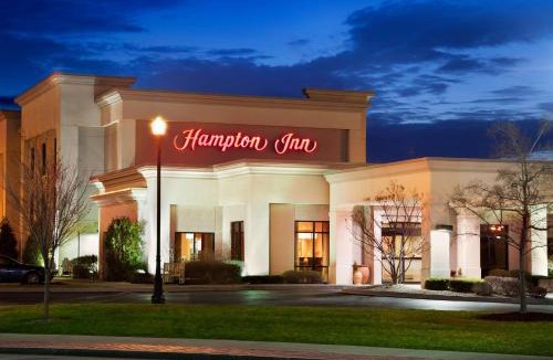 Geneva Hotel | Hampton Inn Geneva