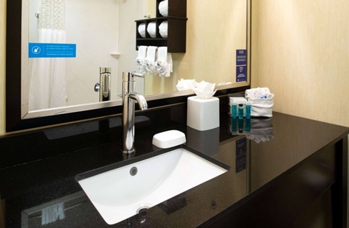 Glenwood Springs Hotel | Hampton Inn Glenwood Springs