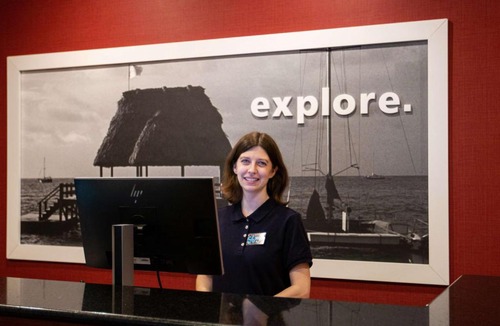 Ware Hotel | Hampton Inn Gloucester