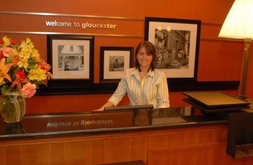 Ware Hotel | Hampton Inn Gloucester