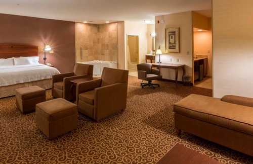 Goshen Hotel | Hampton Inn Goshen