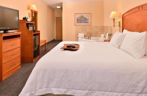 Grand Island Hotel | Hampton Inn Grand Island