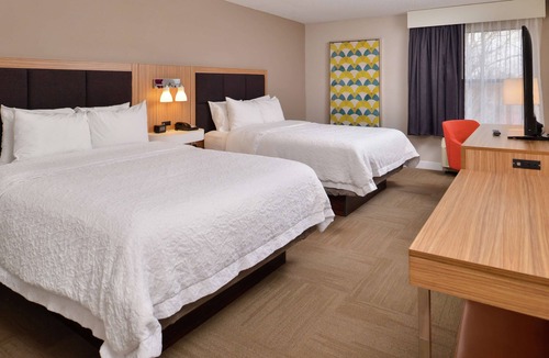 McLeansville Hotel | Hampton Inn Greensboro-East