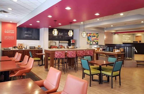 Greensburg Hotel | Hampton Inn Greensburg