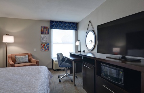 Greenwood Hotel | Hampton Inn Greenwood
