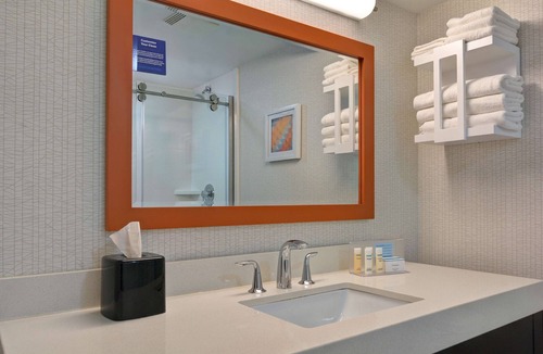 Greenwood Hotel | Hampton Inn Greenwood