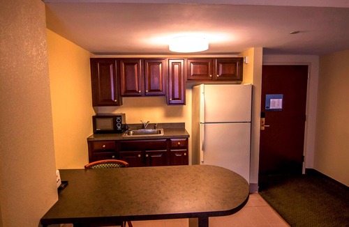 Long Hill Hotel | Hampton Inn Groton