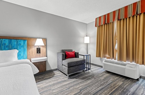 Guntersville Hotel | Hampton Inn Guntersville