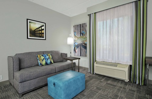 Fountainhead-Orchard Hills Hotel | Hampton Inn Hagerstown-I-81