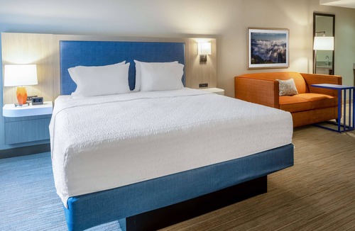 Central Valley Hotel | Hampton Inn Harriman Woodbury