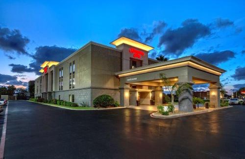 Baytown Hotel | Hampton Inn Houston Baytown
