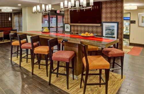 Baytown Hotel | Hampton Inn Houston Baytown