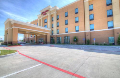 North Shore Hotel | Hampton Inn Houston I-10 East, TX