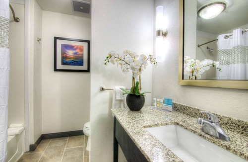 North Shore Hotel | Hampton Inn Houston I-10 East