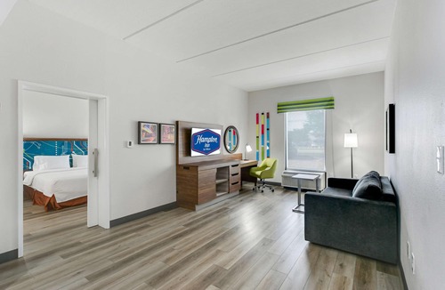 Pearland Hotel | Hampton Inn Houston-Pearland