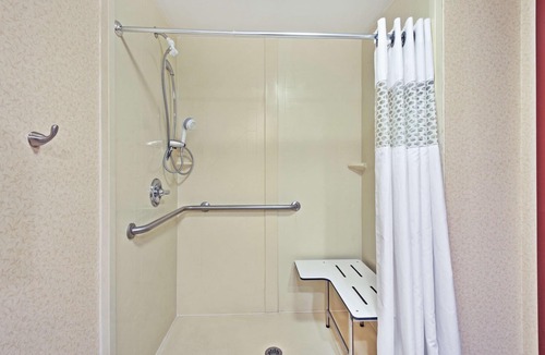 Barboursville Hotel | Hampton Inn Huntington/Barboursville