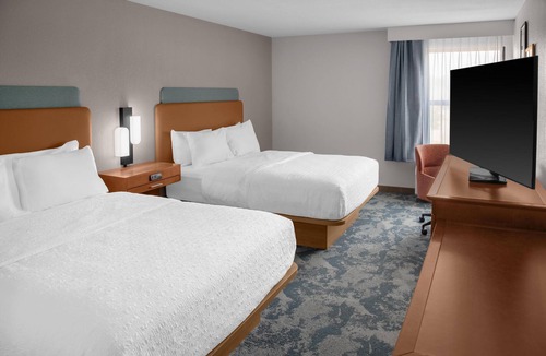 Shawnee Hotel | Hampton Inn Kansas City/Shawnee Mission