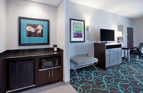 Kearney Hotel | Hampton Inn Kearney