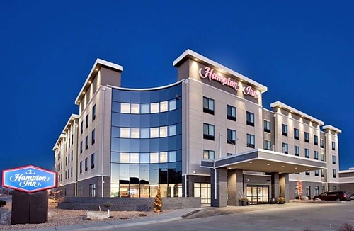 Kearney Hotel | Hampton Inn Kearney