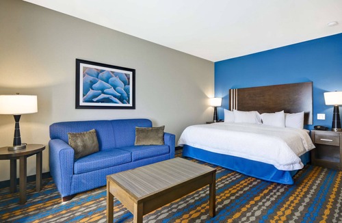 Kenedy Hotel | Hampton Inn Kenedy