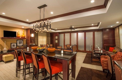 Kingston Hotel | Hampton Inn Kingston