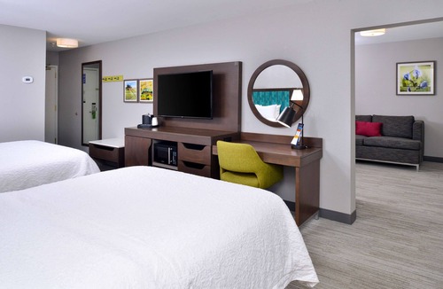 La Porte Hotel | Hampton Inn LaPorte IN