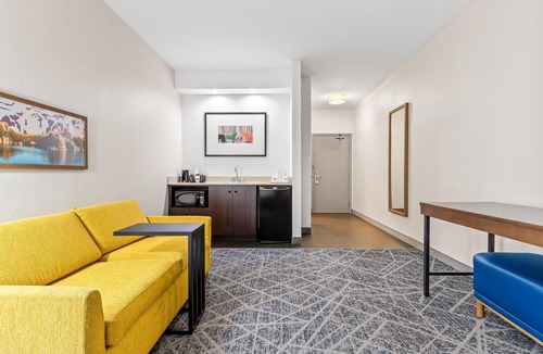 Laramie Hotel | Hampton Inn Laramie