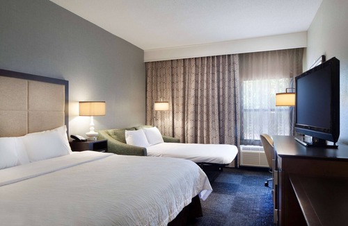 Lawrenceville Hotel | Hampton Inn Lawrenceville