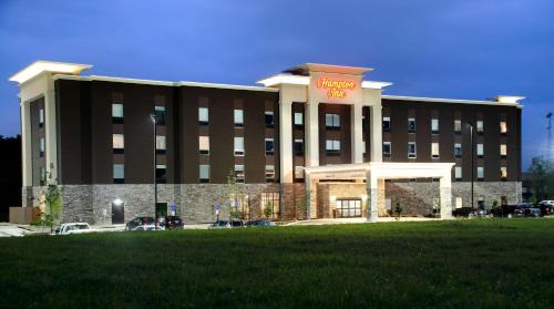 Lebanon Hotel | Hampton Inn Lebanon