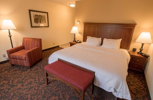 Lincolnton Hotel | Hampton Inn Lincolnton