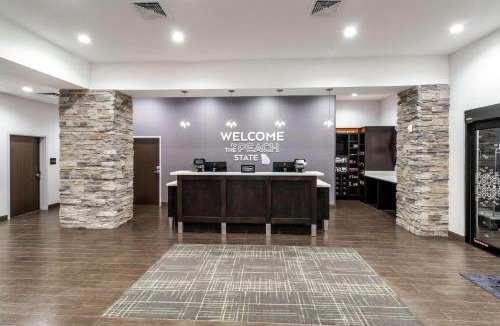 Locust Grove Hotel | Hampton Inn Locust Grove